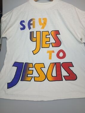 Vintage Single Stitch Say Yes to Jesus Graphic Tee - White with Multicolor M